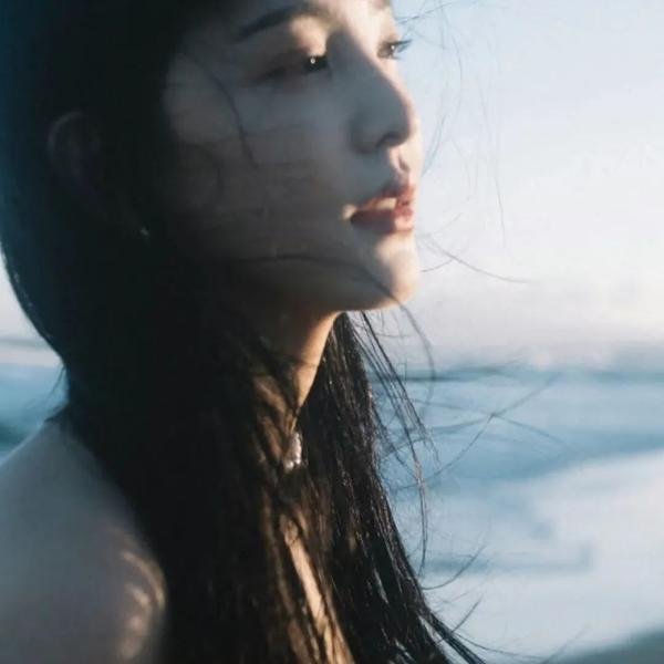 为何爱我者予我牢笼